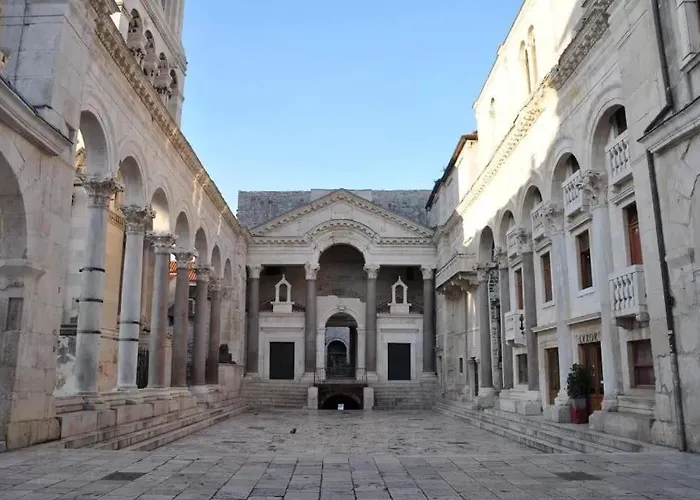 Il Verde, Two Bedroom With Two Bathrooms 公寓