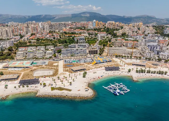 Il Verde, Two Bedroom With Two Bathrooms